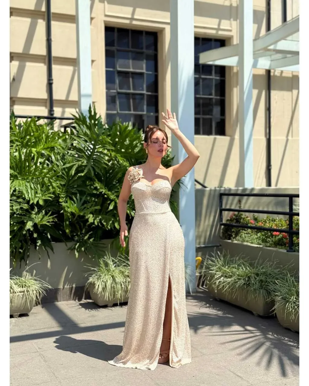 Thumbnail for Vestido Zuleide Dourado 